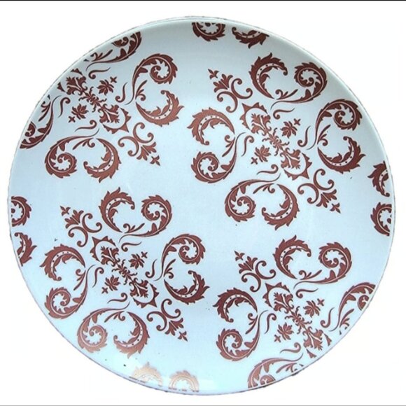 NWOT Set of Five Shatterproof White and Red Patterned Dinner Plates Home Goods